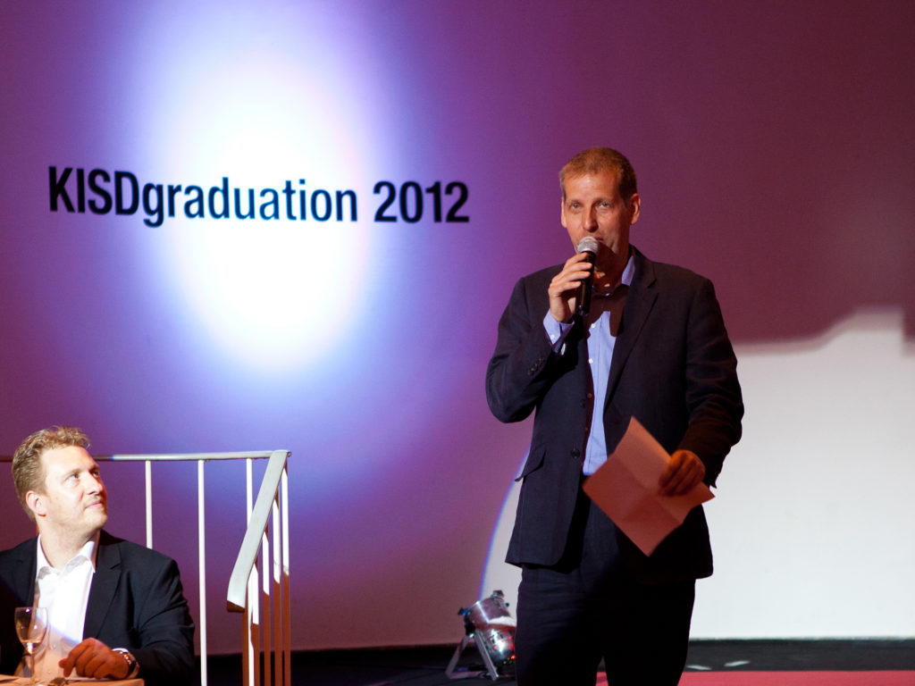 Begrüßung durch den Direktor: Prof. Jenz Grohans gemeinsam mit dem Dekan: Prof. Philipp Heidkmap