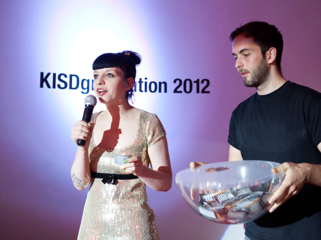 Die »Glücksfeen« der Tombola