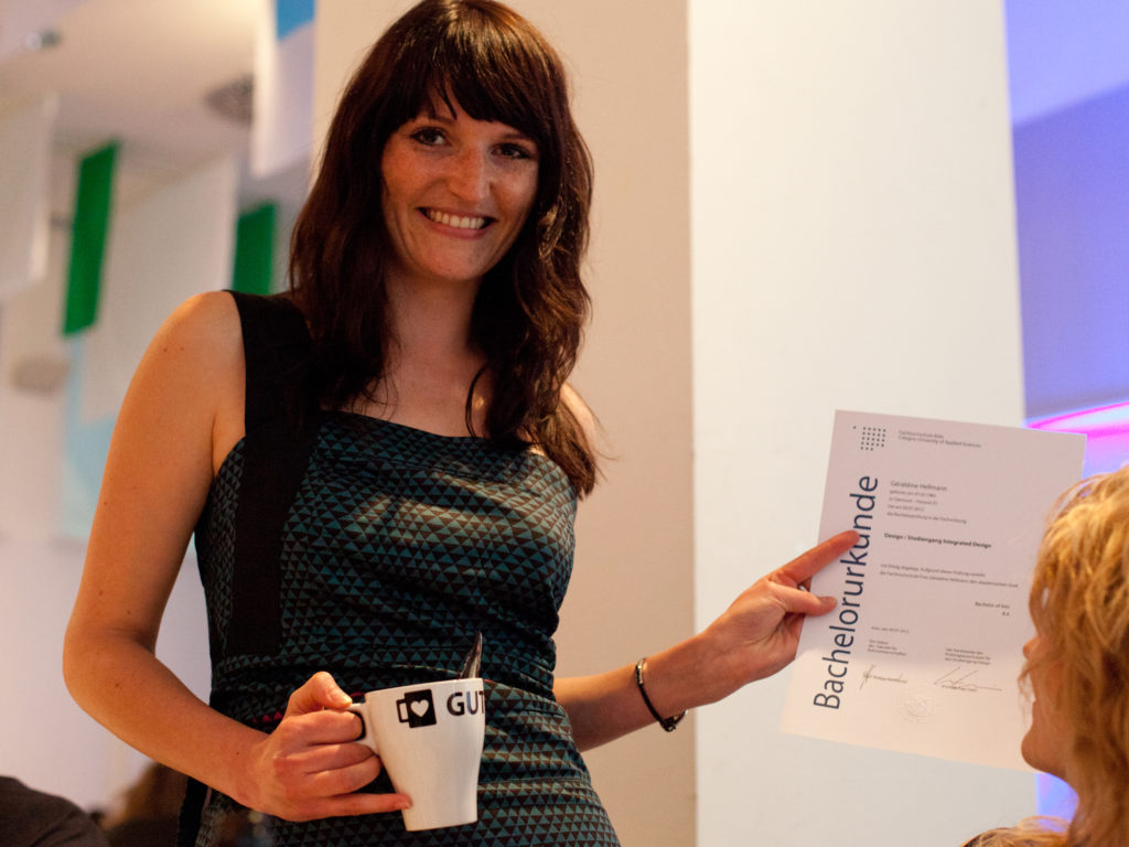 Zur Urkunde eine „Stubentasse“ als Erinnerung …