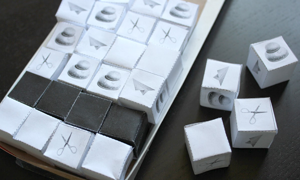 Das Papiermodell eines Perlenspiels