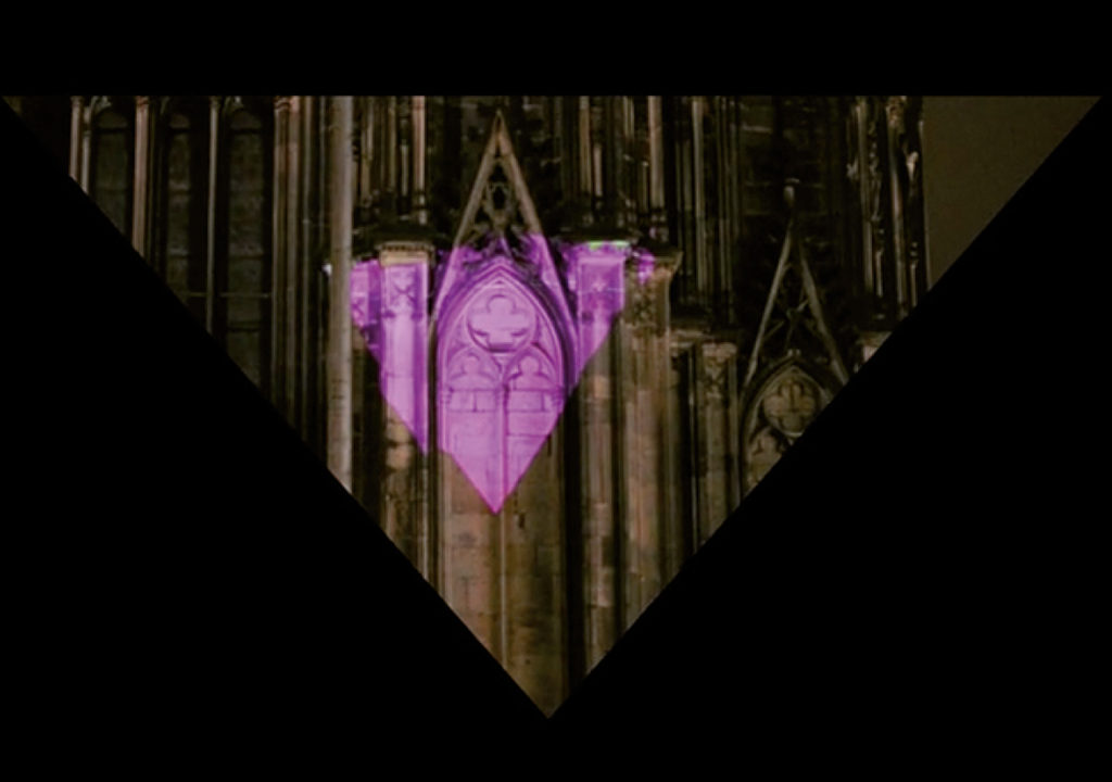 with pink light 
<br />
Aljoscha Nimz,
Christoph Claus, Jana Manfroid