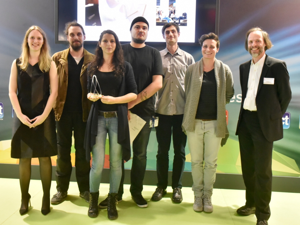 Copyright: "purmundus challenge"