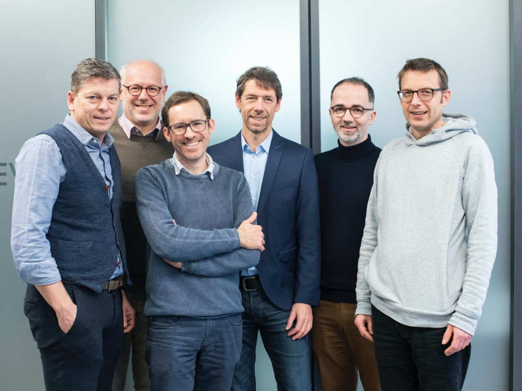 The Jury: Christopher Landsberg, Prof. Theo Pagel, Gregor Kuschmirz, Thorsten Muth, Dr. Miralem
Gazibegović and Michael Lang.