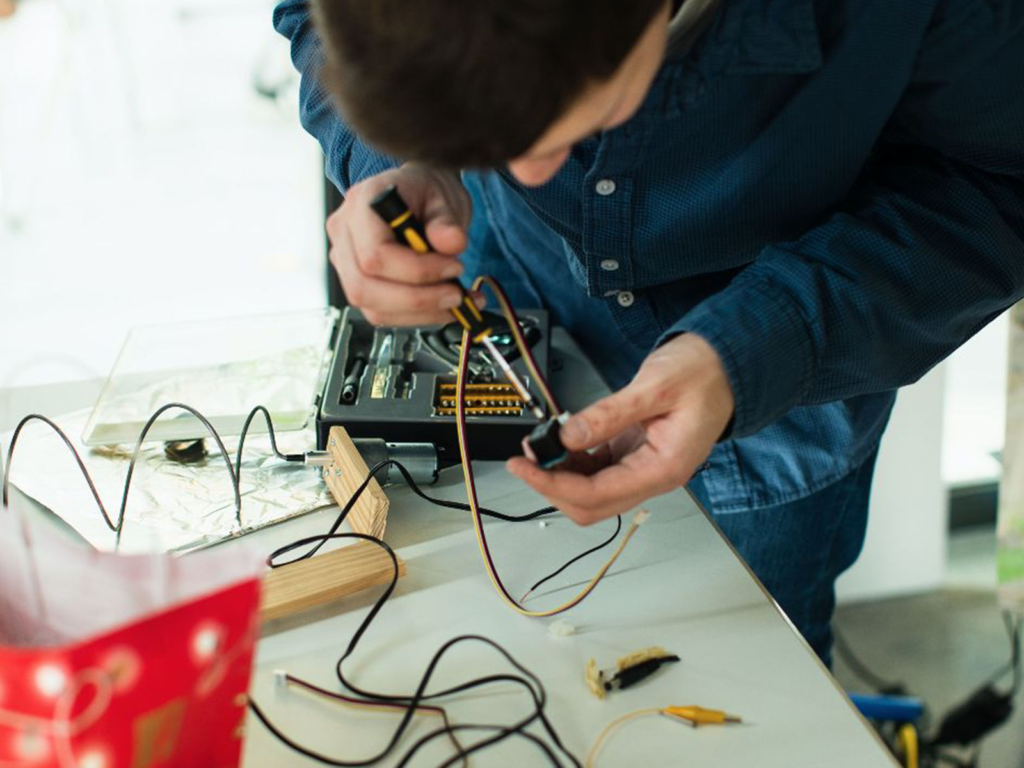 Making of Zoo Poo’s vending machines with Daniel Körner-Schmitz