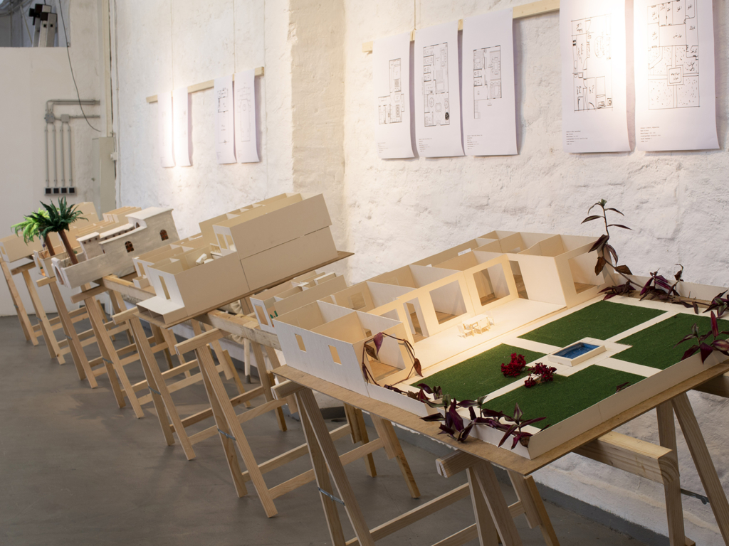 Models of Home in country of origin and in Köln