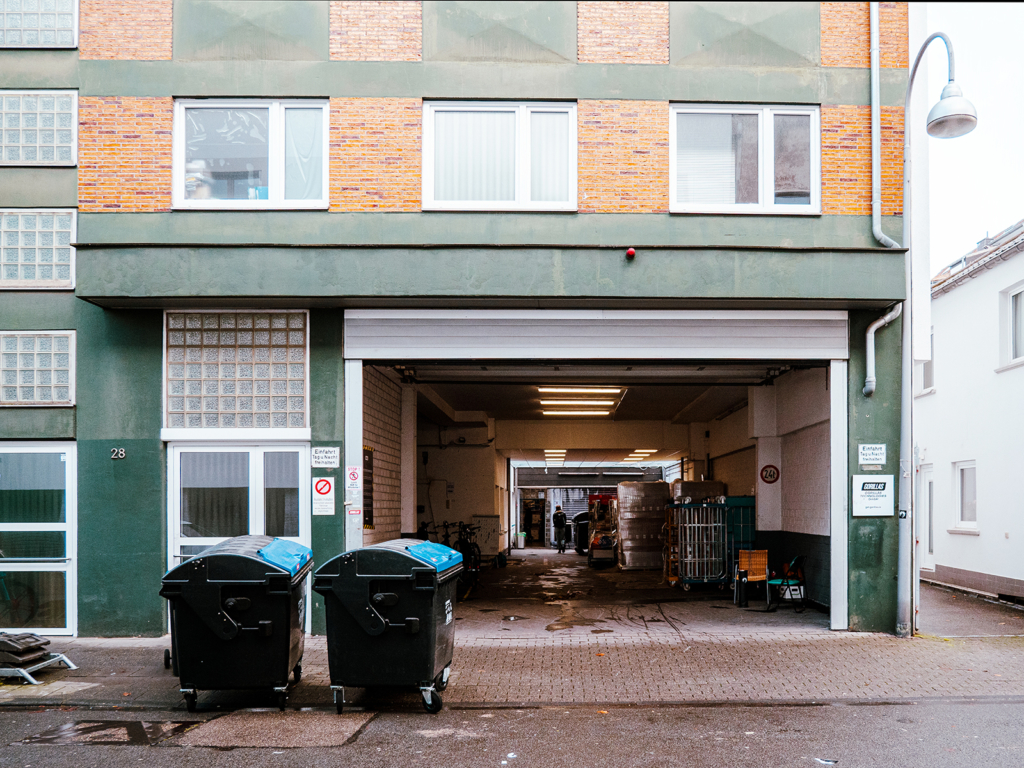 Lager von Gorillas in Köln Sülz