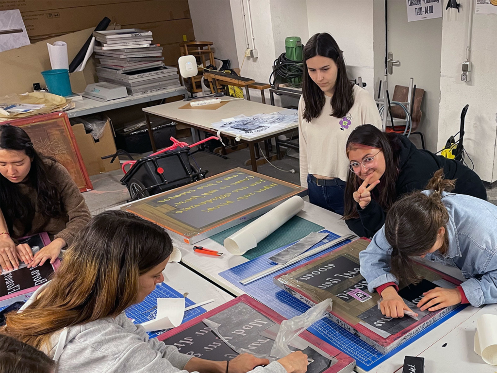 Designing a poster for the birch project "I dig you"